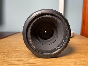 Nikon D300, AF-S Nikkor 50mm f/1.8G, 17-35mm 2.8D, 60mm 2.8G - 4