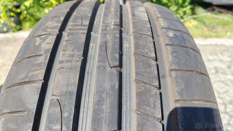 Letné pneu 235/45 ZR18 --- DUNLOP - 4