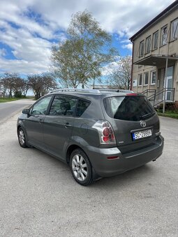 Toyota Corolla Verso 2.2 D, 7 miest na sedenie - 4