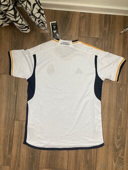 Real Madrid dres - 4