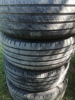 Goodyear 205 /55 r16 - 4