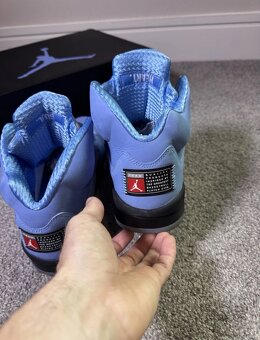 Air Jordan 5 Retro UNC University Blue Size 10.5 DV1310-401 - 4