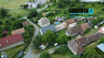 Výborná lokalita, 4 izbový rodinný dom, 2695m2, Baďan okres - 4