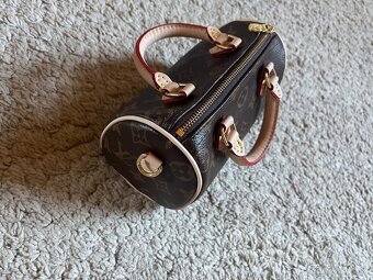 Luis Vuitton kabelka - 4