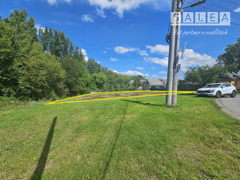 stavebný pozemok 578m2 Tomášikovo - 4