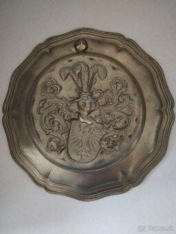 Cínové taniere s erbom - 4