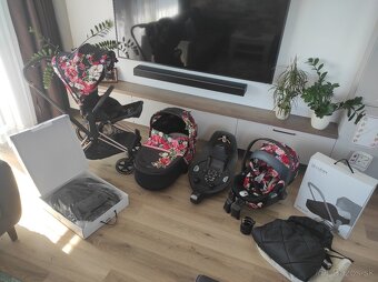 Cybex priam spring blossom dark - 4