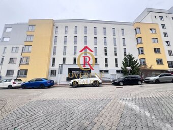 Na prenájom vnútorné garážové státie – Banská Bystrica/Belv - 4