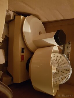 predam kuchynsky robot eta 022 - 4