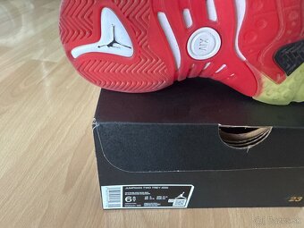 Nike Jordan Jumpman - 4