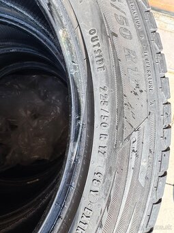 R17 225/50 - 4