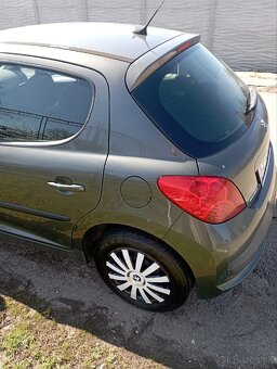 Peugeot 207 - 4