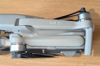 DJI Air 2s telo - 4