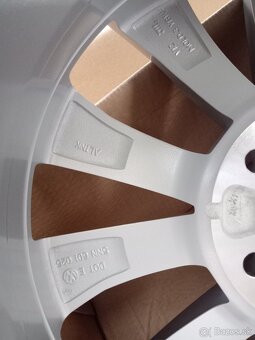 VW Tiguan 17"5x112 ET 40 originálne hliníkové disky,škKodia - 4