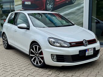 Volkswagen Golf 6 GTI DSG adidas edition SWISS - 4