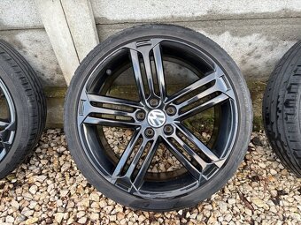 VW Talladega 5x112 r19 - 4