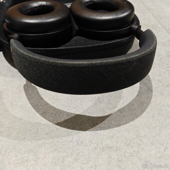 Sennheiser Momentum 4 fantastický stav (malý problém s ANC) - 4