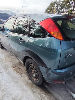 Ford Focus - 4