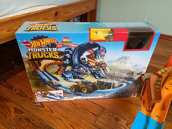 Hot Wheels Monster Trucks - Bodnutie Škorpióna - 4