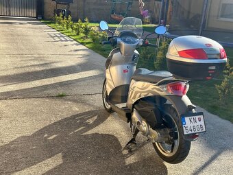 Aprilia Scarabeo 200 - 4