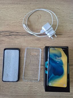 Samsung galaxy s10e - 4