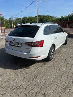 Skoda Superb combi 2.0 tdi L&K - 4