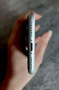iPhone SE 2020 64 gb - 4
