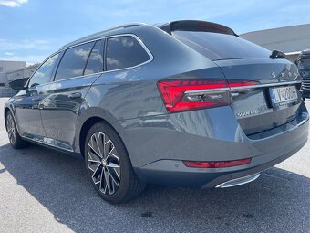 Škoda Superb 2.0 TDI DSG 147 kW – r.v. 2021, sivá metalíza - 4