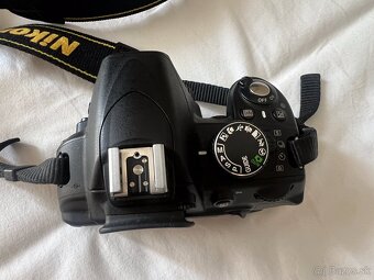Nikon D3100 + Objektív Nikon DX AF-S Nikkor 18-55mm 1:3.5-5. - 4