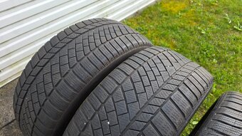 Sada 4ks: zimné pneu 255/40 R20 dezén 5,3-6,3mm - 4