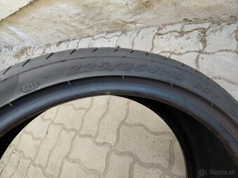 2ks letne Pirelli 225/35R19 - 4