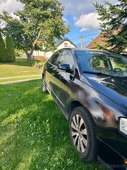 Rozpredám na náhradné diely passat B6 - 4