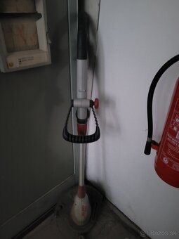 Darujem elektr.kosačku - 4