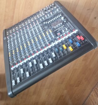 Mix pult Dynacord CMS 1000 - 4