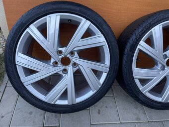BERGAMO org. VW 5x112 7,5x18 ET 51 225 40 R18 letné - 4