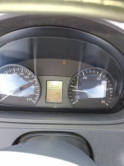 Mercedes Vito - 4