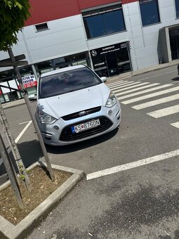 Predám Ford s max 2l automat 2011 - 4