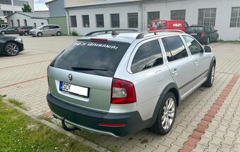 Škoda Octavia 2 SCOUT 4x4 2.0TDi - 4