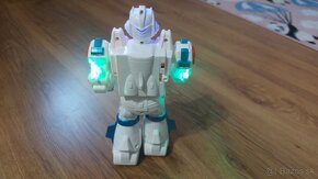 Predam interaktivneho robota - 4