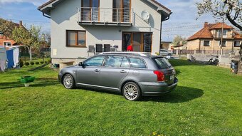Avensis 2.2d-cat - 4