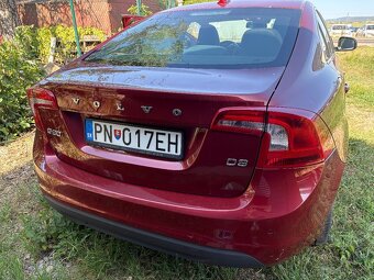 VOLVO S60 - 4
