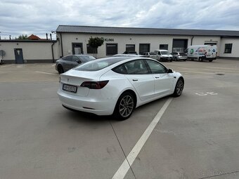 Tesla Model 3 RWD 2023 - 4