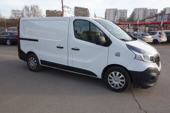 Renault Trafic TECH 1,6DCi 92kW 2 x Šoupačky 2018 138t. k - 4