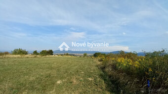 Slnečná záhrada nad obcou Gyňov - 4