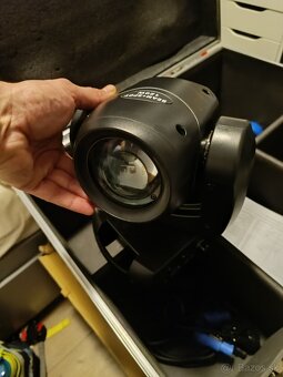 Spot Beam 120w robotické hlavy - 4