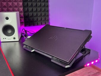 ASUS TUF Gaming A15 - TOP stav - 4