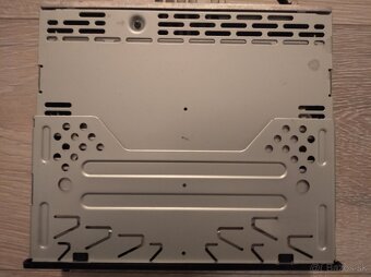 SONY Xplod CDX-GT20 - 4