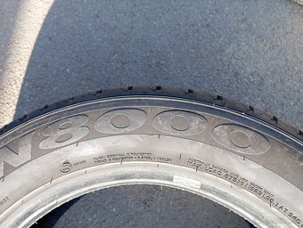 235/55r17 letné - 4