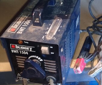 Predám zvárací invertor Budget - 4