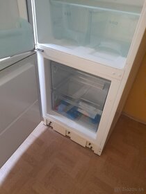 Predám chladničku Electrolux  - 4